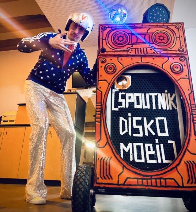 You are currently viewing Spoutnik Disko Mobil – Cie Vladimir Spoutnik